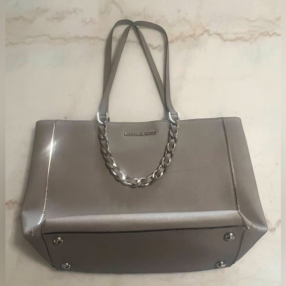 Michael Kors Harper Gray Saffiano Leather Tote Silver Hardware Shoulder Bag - Picture 1 of 11